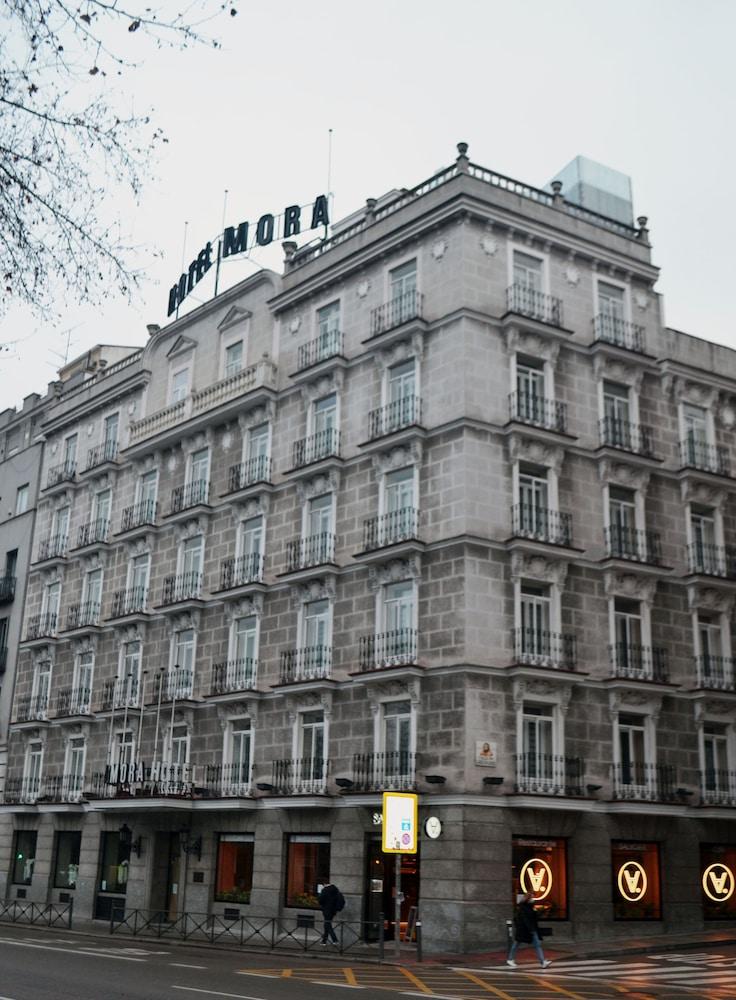 Itc Mora By Soho Boutique Hotel Мадрид Екстериор снимка